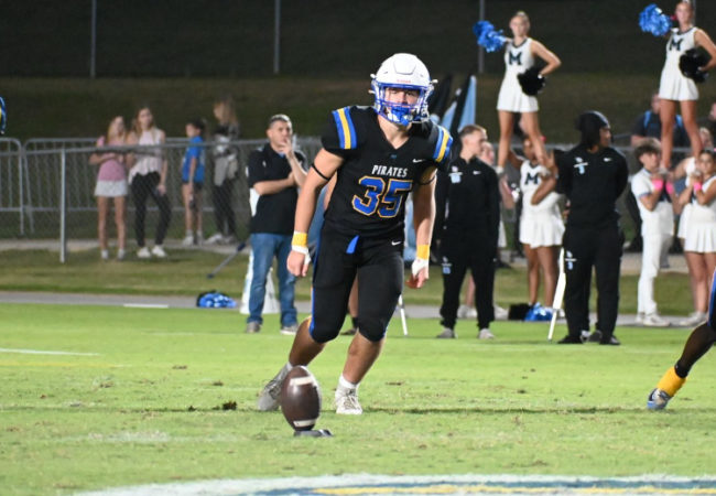 Q&A with Fairhope defensive end Nash Gearhart