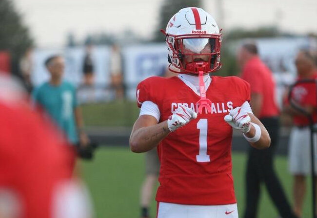 Q&A with Cedar Falls wide receiver Stratton Range